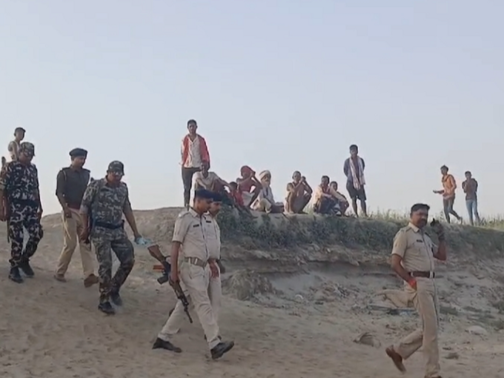 कटिहार में NH-31 पर प्रदर्शन