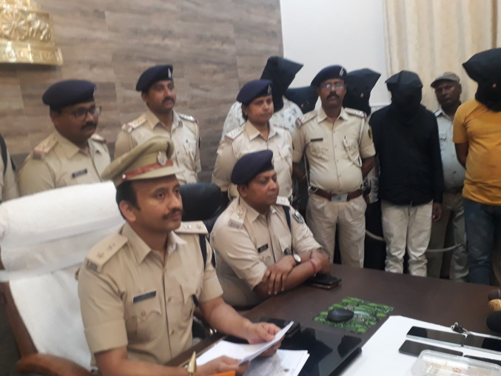 पूर्णिया पुलिस ने किया बिहार-बंगाल स्मैक सिंडिकेट का भंडाफोड़