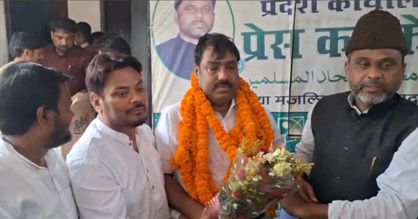 तौसीफ आलम का एआईएमआईएम में शामिल होने पर जोरदार स्वागत