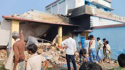 पूर्णिया में गोदाम में भीषण धमाका
