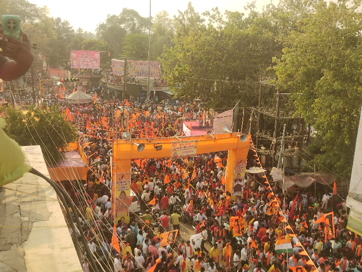 पूर्णिया में रामनवमी की भव्य शोभायात्रा