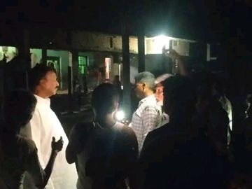 झीलझिली में भीषण अग्निकांड से 6 घर राख, फसलें भी जलीं