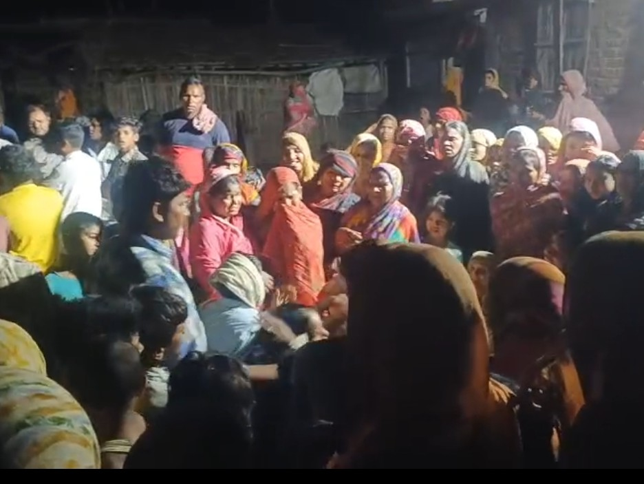 कटिहार: युवक को अज्ञात वाहन ने कुचला, ग्रामीणों का फूटा गुस्सा