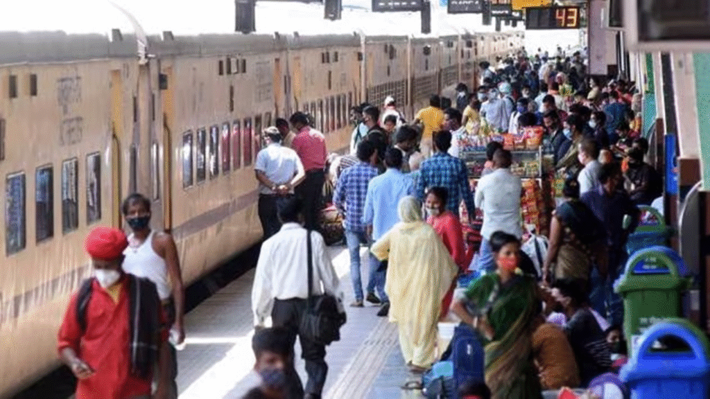 कटिहार में रेलवे की घेराबंदी पर मचा बवाल
