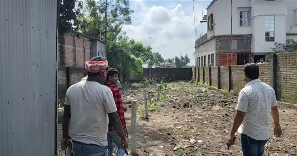 किशनगंज में ज़मीन विवाद को लेकर व्यक्ति पर जानलेवा हमला