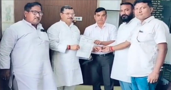 कटिहार में रेलवे की घेराबंदी पर मचा बवाल