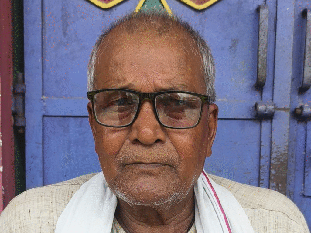 पूर्णिया में डिप्टी डायरेक्टर पर वार्ड सदस्य से अभद्र व्यवहार का आरोप