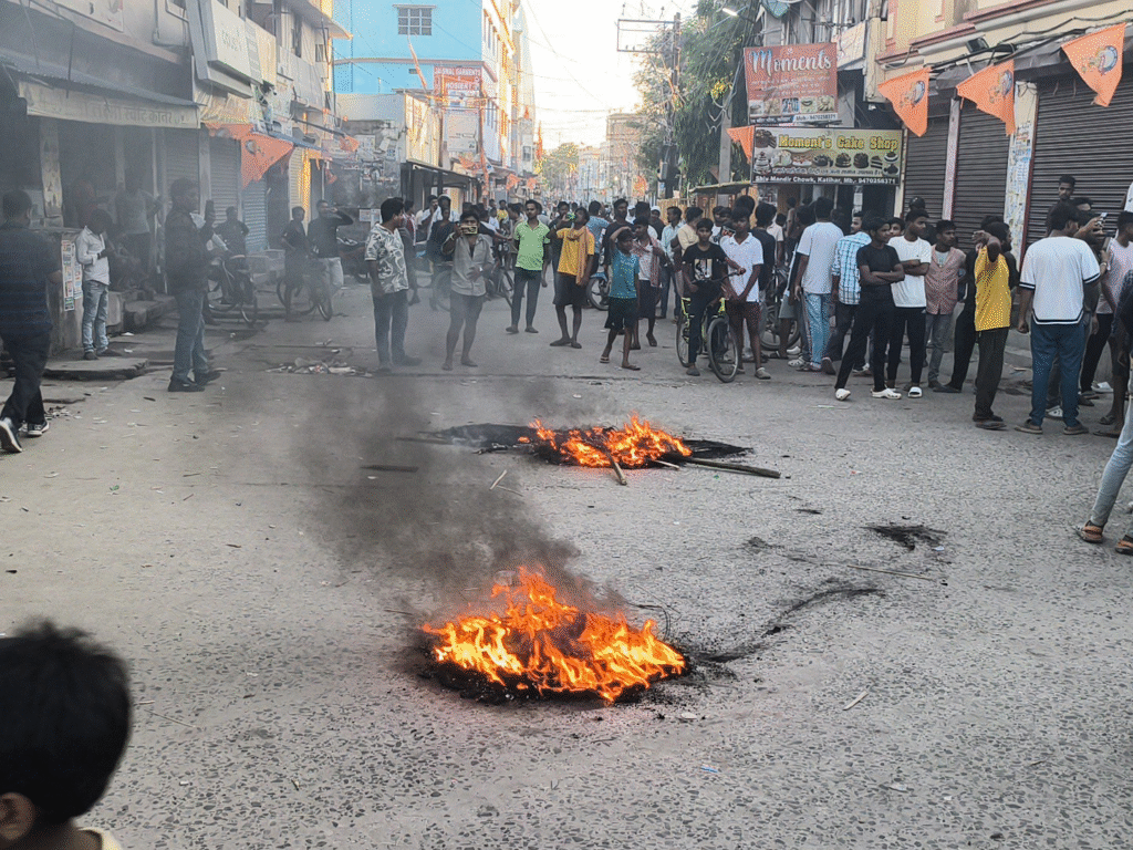 कटिहार हिंसा: महावीर मंदिर पर हमले के बाद तनाव