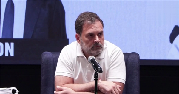 राहुल गांधी का एलान – "अब की बार, वोट चोरों की हार होगी"