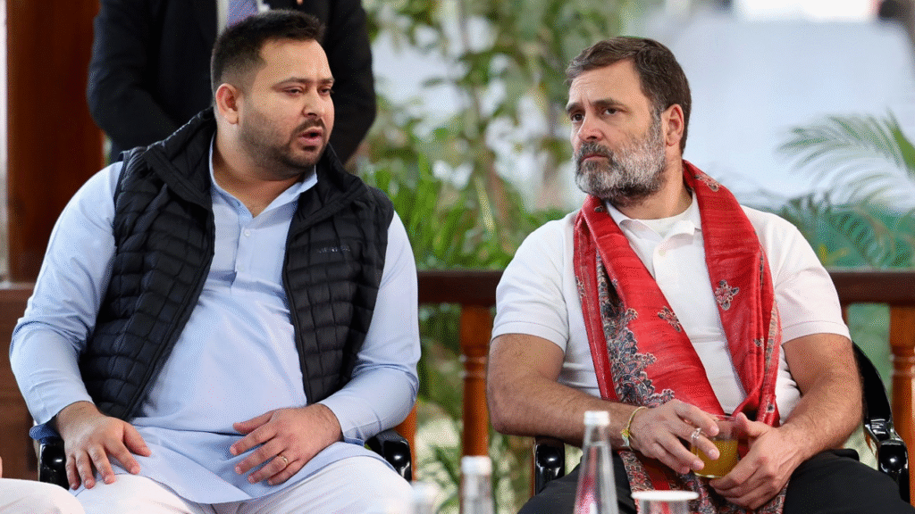 प्रशांत किशोर का बड़ा हमला: "राहुल गांधी और तेजस्वी यादव बिहार में दिखावा कर रहे हैं