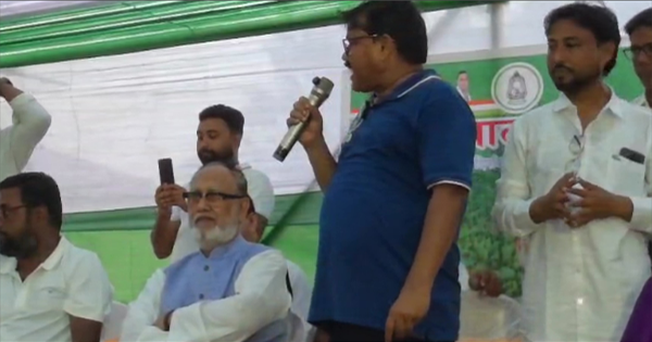 कोचाधामन में मास्टर मुजाहिद आलम की अगुवाई में विशाल जनसभा