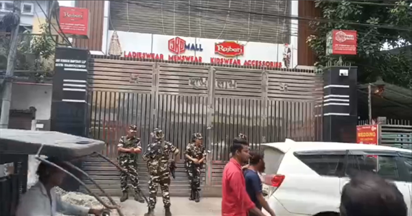 दफ्तरी ग्रुप पर आयकर का शिकंजा: 100 करोड़ की बेनामी संपत्ति जब्त