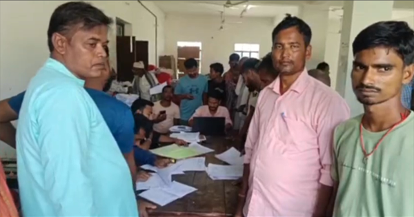 टेढ़ागाछ में भूमि सुधार शिविर से ग्रामीणों को मिली राहत