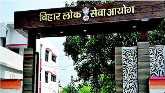 BPSC TRE-4.0 में सीटें बढ़ाने की मांग को लेकर अभ्यर्थियों का उग्र प्रदर्शन