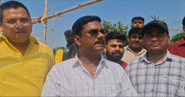 नगर परिषद अध्यक्ष इंद्रदेव पासवान ने किया छठ घाटों का निरीक्षण