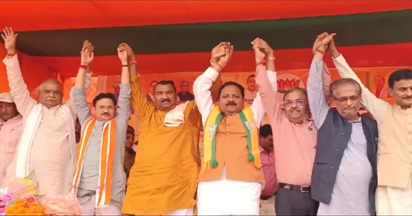 सांसद प्रदीप सिंह, बोले – “राहुल गांधी के संस्कार में ही गाली देना शामिल