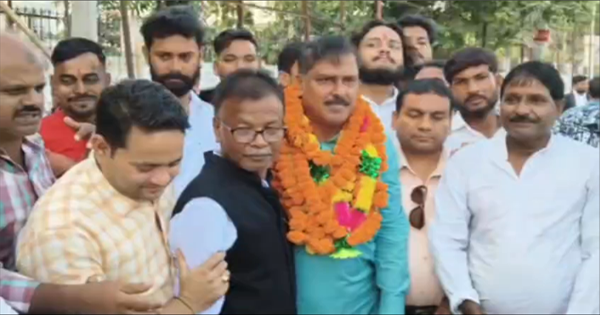 बहादुरगंज सीट से लोजपा (रामविलास) प्रत्याशी मो. कलीमुद्दीन ने किया नामांकन