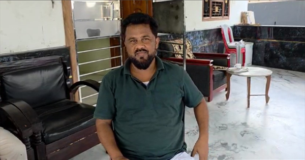 ओवैसी सीमांचल में राजनीति नहीं, सौदा करने आते हैं