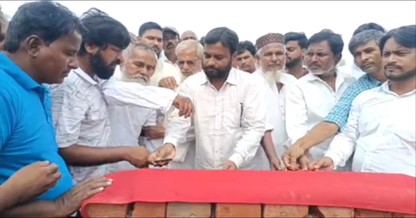 झुनकी मुसहरा पंचायत में पंचायत सरकार भवन का विधिवत शिलान्यास