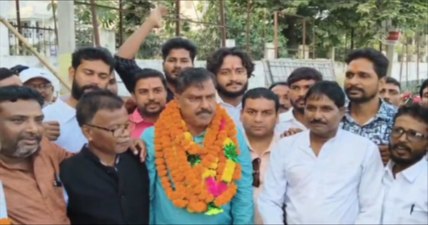 बहादुरगंज सीट से लोजपा (रामविलास) प्रत्याशी मो. कलीमुद्दीन ने किया नामांकन