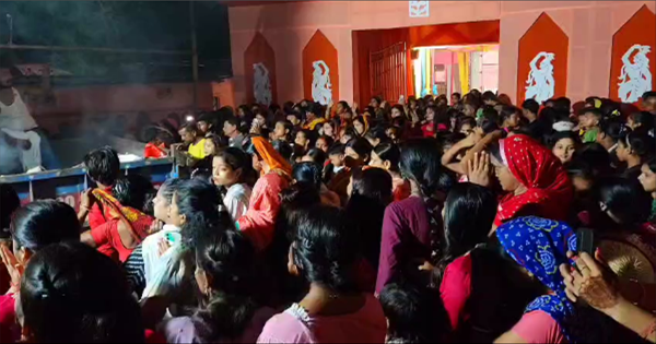 किशनगंज में दुर्गा पूजा का शांतिपूर्ण समापन