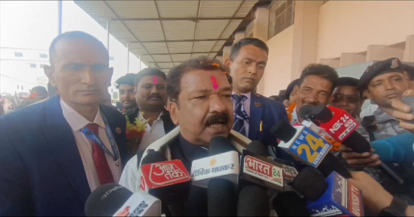 किशनगंज में उद्योग मंत्री दिलीप जायसवाल का दौरा