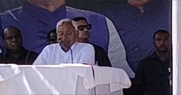 ठाकुरगंज में मुख्यमंत्री नीतीश कुमार की जनसभा