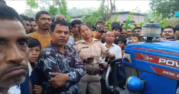 ग्रामीणों की सतर्कता से नेपाल से कद्दू बीज की तस्करी का खुलासा