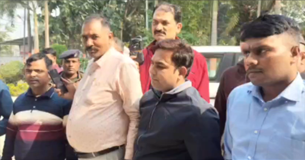 किशनगंज में निगरानी विभाग की बड़ी कार्रवाई