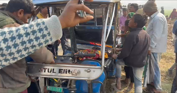 किशनगंज में घने कोहरे के कारण बड़ा सड़क हादसा