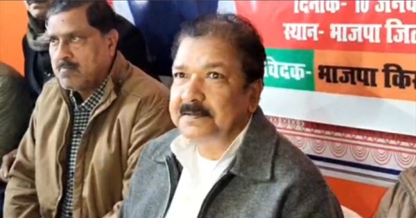 सड़क के गड्ढे बताने पर मिलेगा ₹5000 इनाम