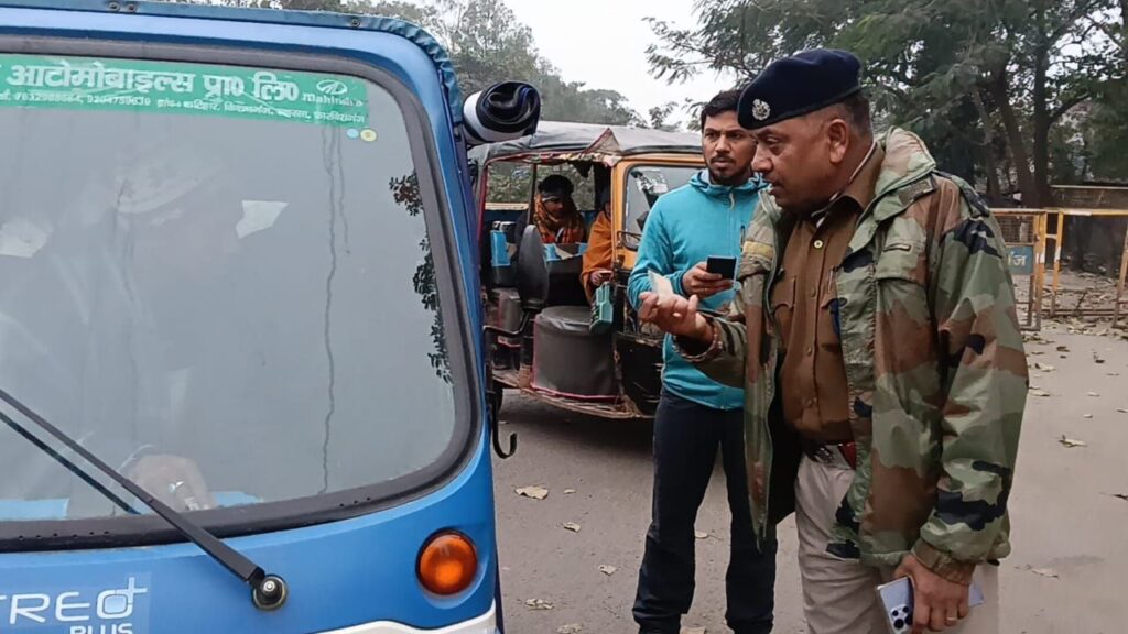 किशनगंज में अवैध टोटो पर प्रशासन की बड़ी कार्रवाई