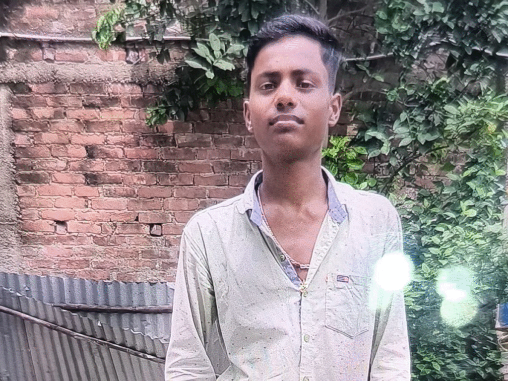 कटिहार में ट्रैक्टर की टक्कर से इंटरमीडिएट छात्र की मौत