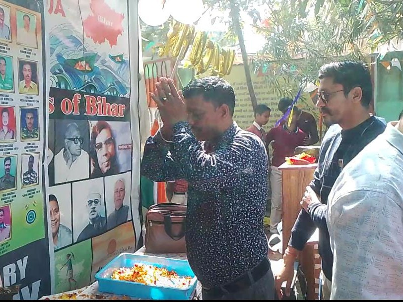 Pulwama attack की बरसी पर कटिहार में रिकॉर्ड 256 यूनिट रक्तदान