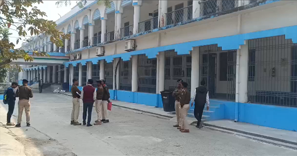 किशनगंज व्यवहार न्यायालय को बम से उड़ाने की धमकी