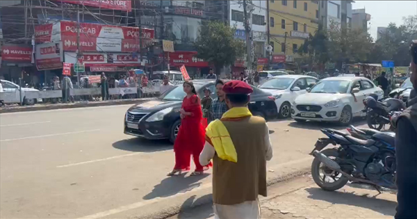 पटना में वैलेंटाइन डे पर हिंदू संगठनों का विरोध