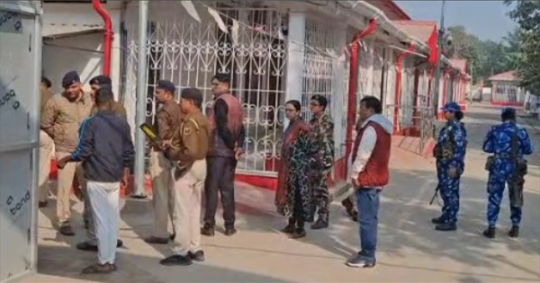 ईमेल से बम धमकी के बाद पूर्णिया सिविल कोर्ट में हाई अलर्ट, सुरक्षा एजेंसियों ने संभाला मोर्चा