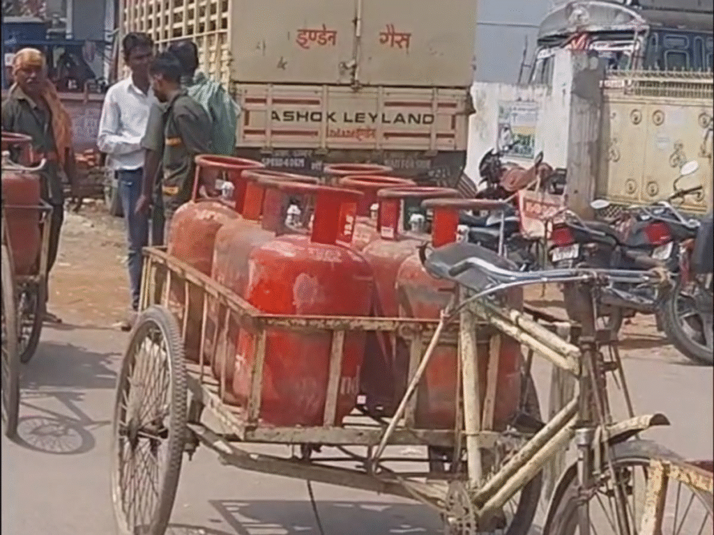 अररिया में रसोई गैस आपूर्ति पूरी तरह सामान्य