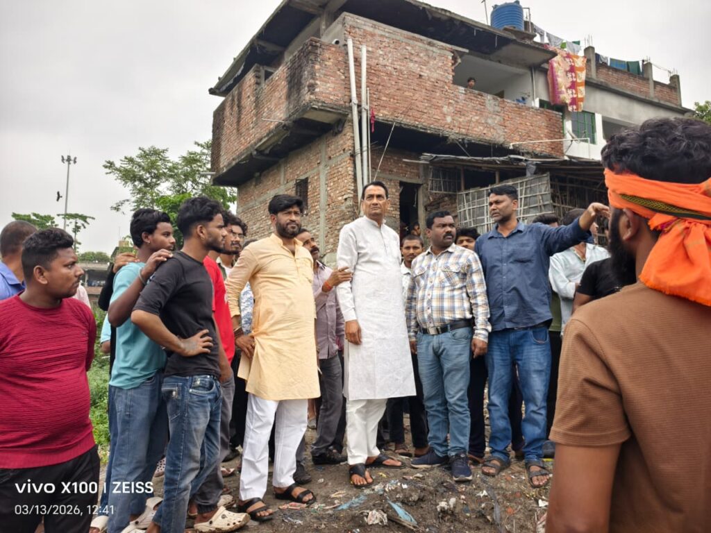 लोहे के रेलिंग डिवाइडर से बढ़ रहीं दुर्घटनाएं