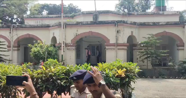 बिहार के SDPO गौतम कुमार पर EOU की बड़ी कार्रवाई