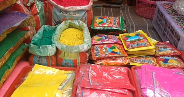 किशनगंज में होली की धूम: आज होलिका दहन, बाजारों में उमड़ी भीड़