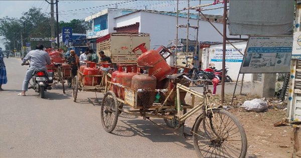 अररिया में रसोई गैस आपूर्ति पूरी तरह सामान्य