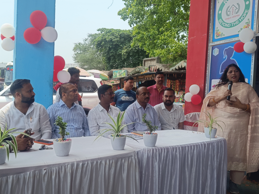 किशनगंज बस स्टैंड में पहला बेबी केयर रूम शुरू