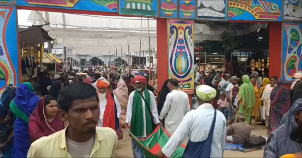 किशनगंज में बाबा कमलीशाह के उर्स मेले की धूम,
