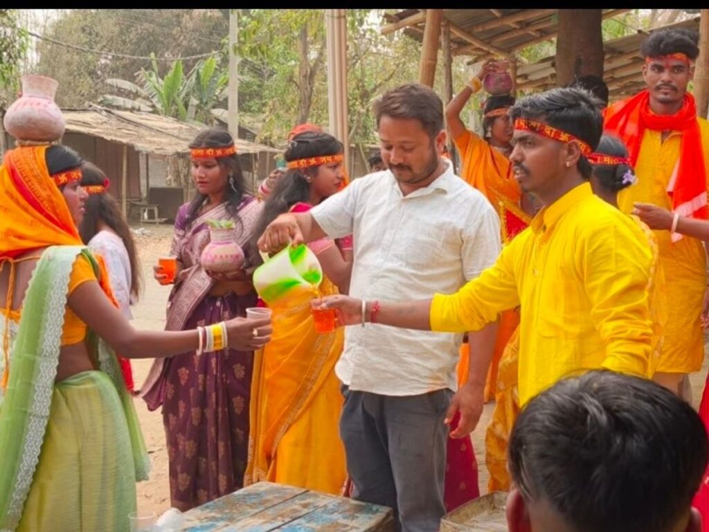 नारियलबाड़ी में 72 घंटे का अखंड हरिनाम संकीर्तन शुरू