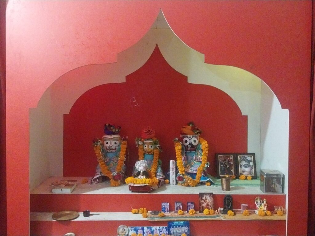 अररिया में गूंज रही भक्ति की स्वर लहरियां