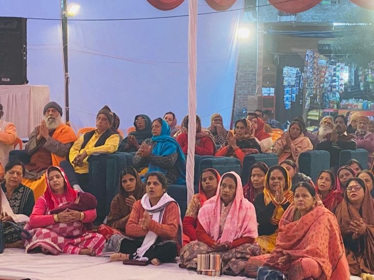 अररिया में गूंज रही भक्ति की स्वर लहरियां