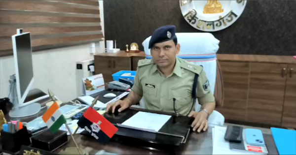 किशनगंज दारोगा निलंबन: कर्तव्य में लापरवाही पर बड़ी कार्रवाई: किशनगंज में महिला दारोगा निलंबित, विभाग ने शुरू की जांच