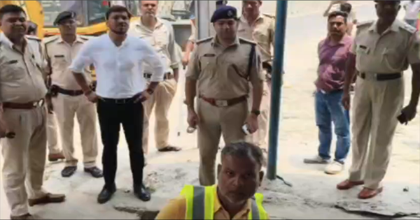 बहादुरगंज अतिक्रमण हटाओ अभियान