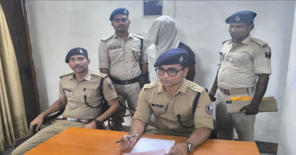 कटिहार साइबर अपराध मामला: फेक सोशल मीडिया अकाउंट से महिला की तस्वीरें वायरल करने का मामला, कटिहार साइबर पुलिस ने आरोपी को किया गिरफ्तार